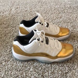 Air Jordan 11 retro low BG